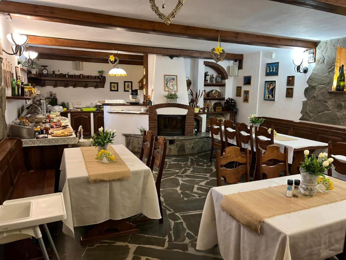 Bed and Breakfast Family Relax Widoki Щирк Экстерьер фото