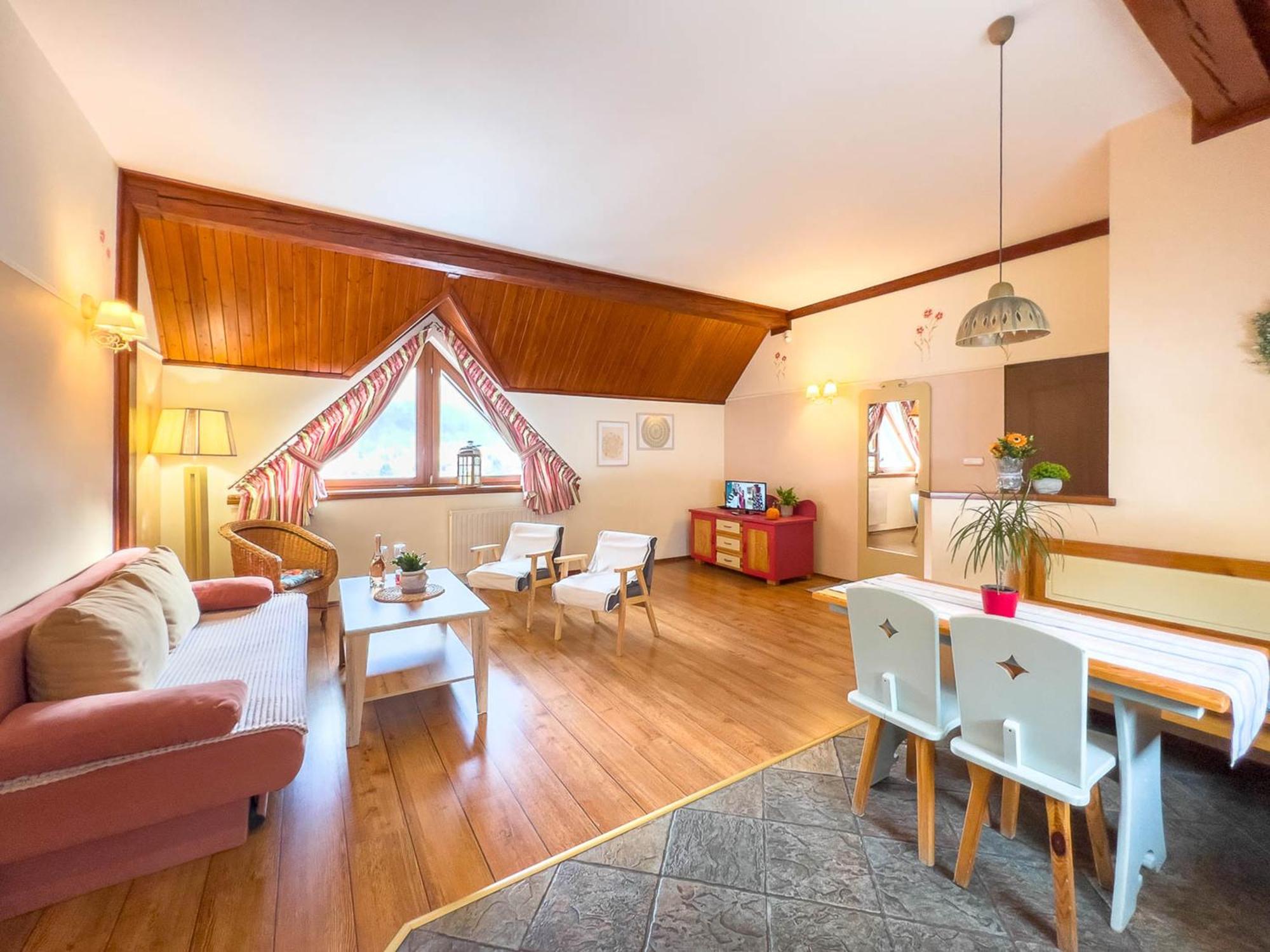 Bed and Breakfast Family Relax Widoki Щирк Экстерьер фото