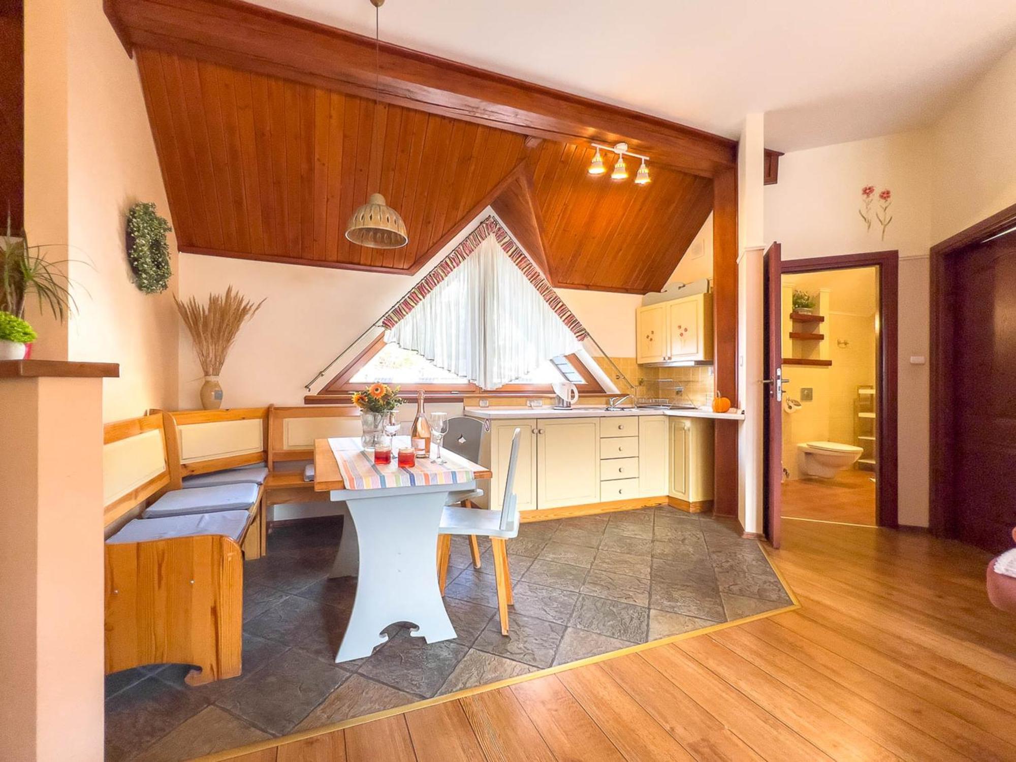 Bed and Breakfast Family Relax Widoki Щирк Экстерьер фото