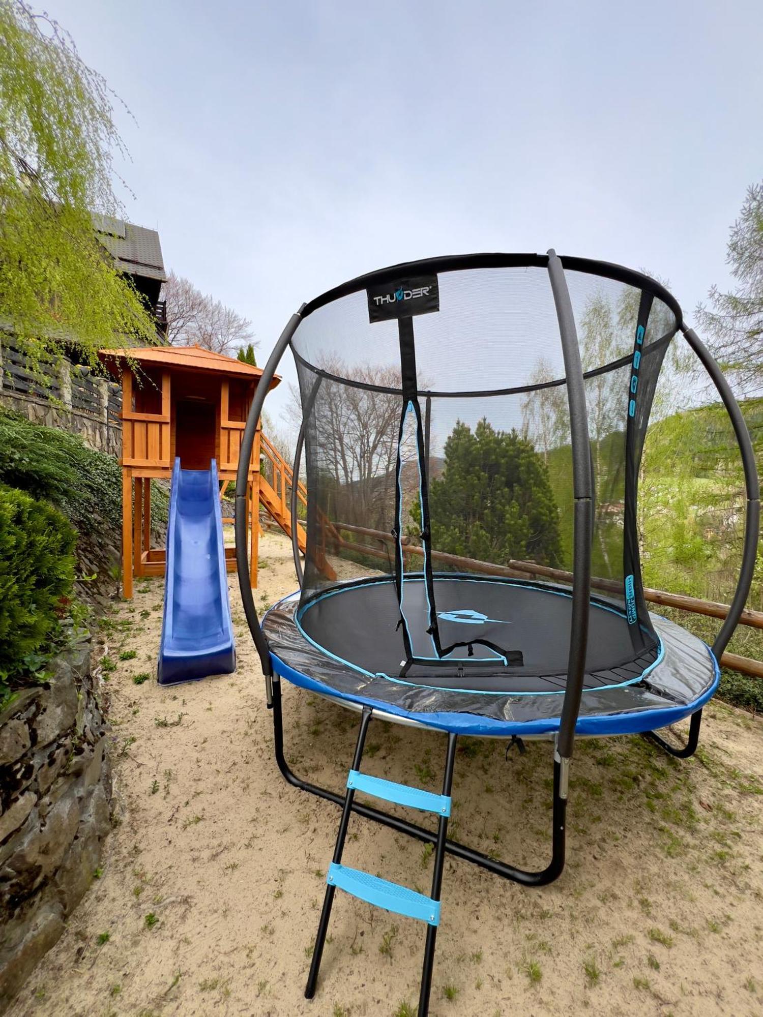 Bed and Breakfast Family Relax Widoki Щирк Экстерьер фото